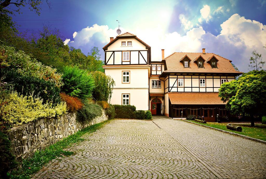 Penzion Diana Teplice nad Becvou Exterior photo